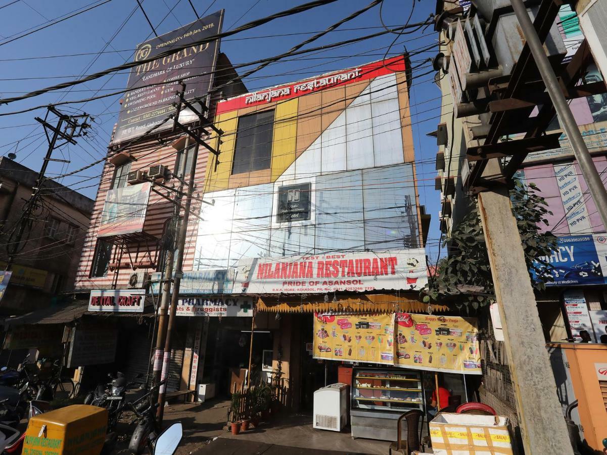 Oyo 28644 Hotel Nilanjana Asansol ภายนอก รูปภาพ